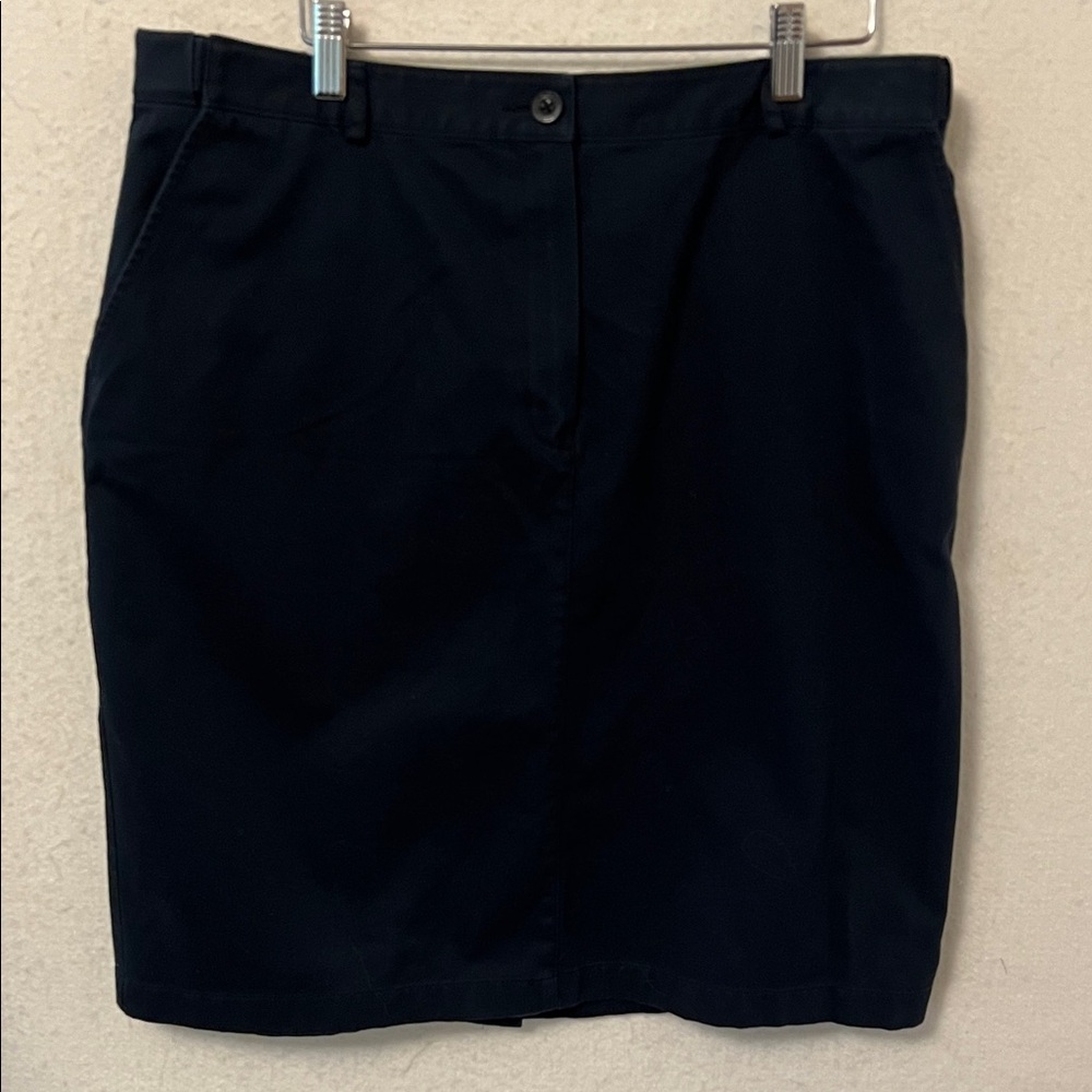 LL Bean Classic Fit Black Cotton Women's Skirt - Size 16